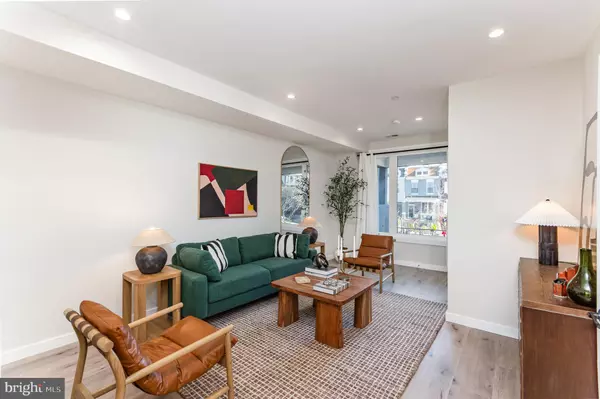 Washington, DC 20002,2116 4TH ST NE #B