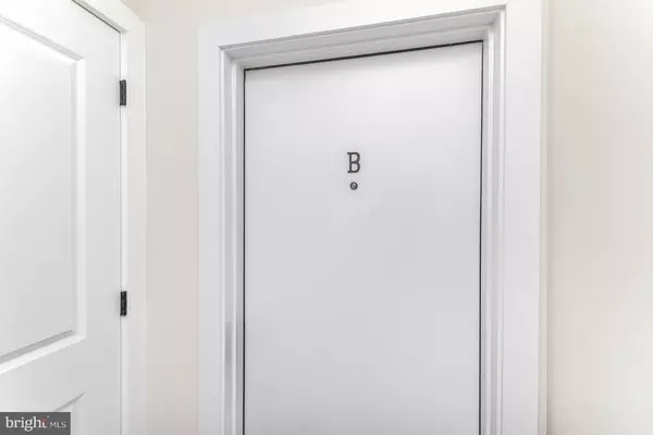 Washington, DC 20002,2116 4TH ST NE #B