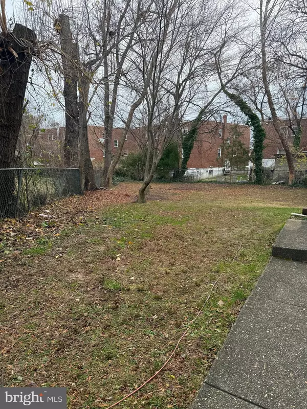 Philadelphia, PA 19116,107 ALNUS PL