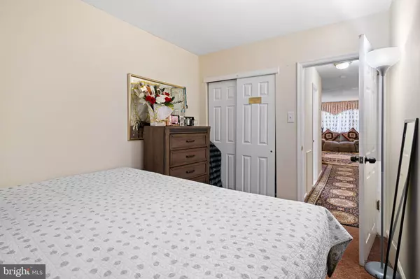 Philadelphia, PA 19116,107 ALNUS PL