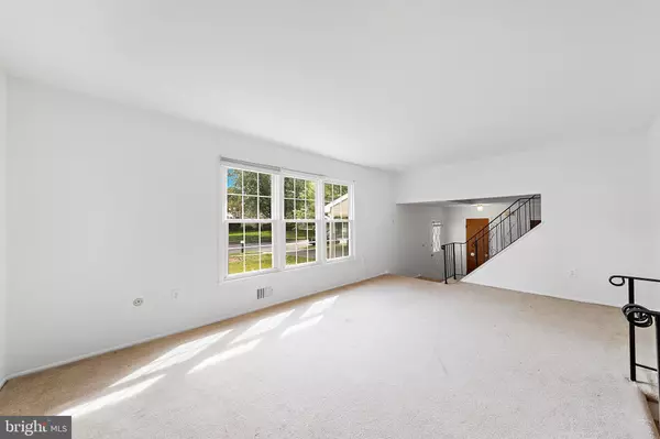 Ewing, NJ 08638,52 COLLEEN CIR