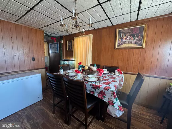 Baltimore, MD 21206,4821 GREENCREST RD