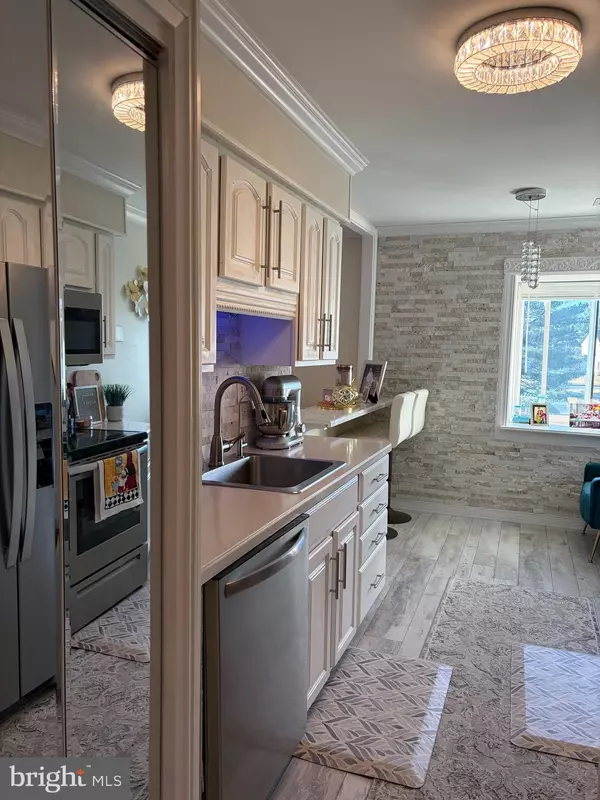 Marlton, NJ 08053,44 ASHLEY CT