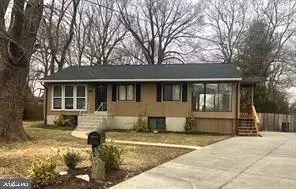 3201 HESSNEY DR, Falls Church, VA 22042