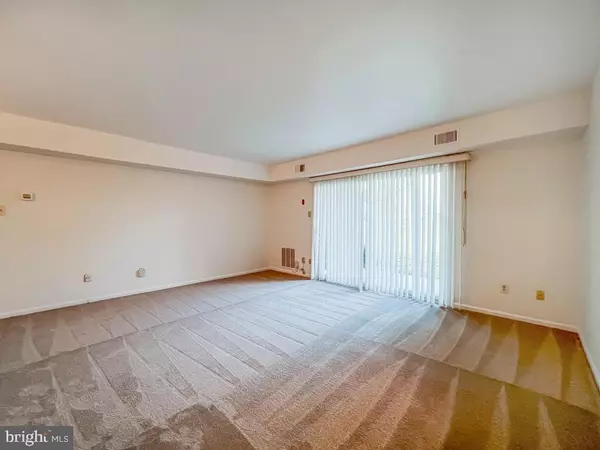 Southampton, PA 18966,301 HOPKINS CT