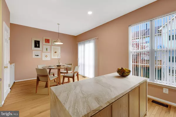 Herndon, VA 20171,2509 JAMES MAURY DR