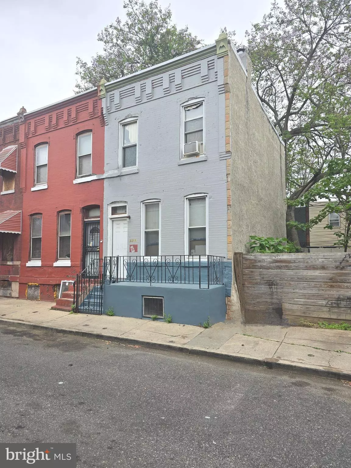 Philadelphia, PA 19132,2211 N GRATZ ST