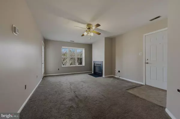 New Castle, DE 19720,410 ASHTON LN #410