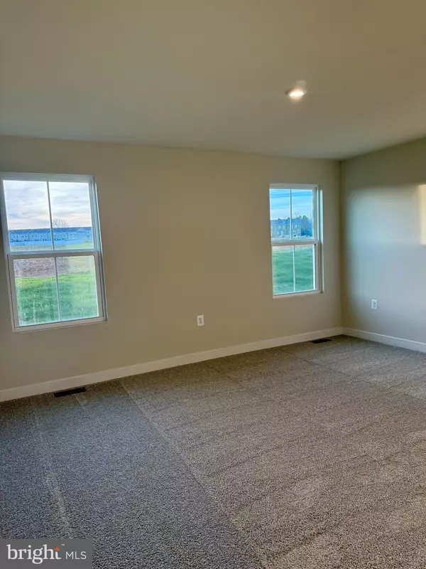 Martinsburg, WV 25403,225 CARACAS BLVD