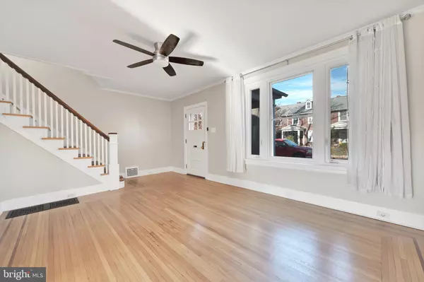 West Reading, PA 19611,416 OAK TER