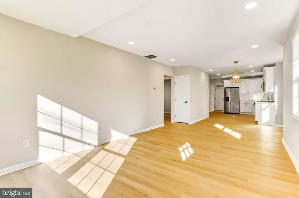 Westville, NJ 08093,617 ALMONESSON RD