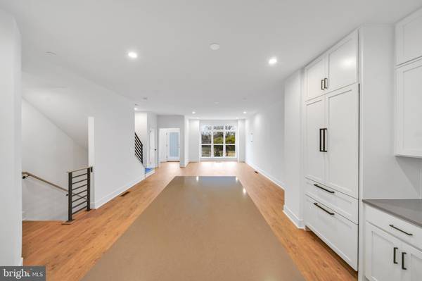 Bethesda, MD 20816,5420 GOSHAWK ALY