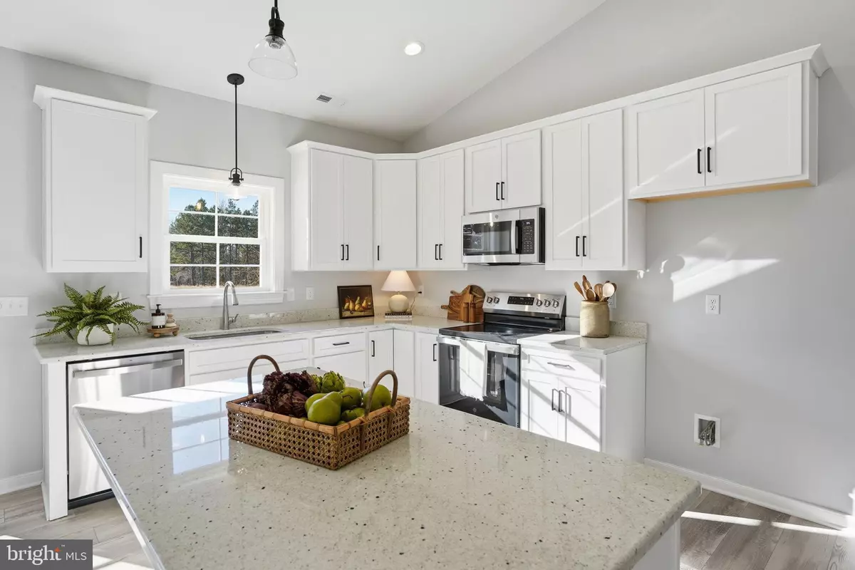 Bumpass, VA 23024,475 FREDERICKS HALL RD