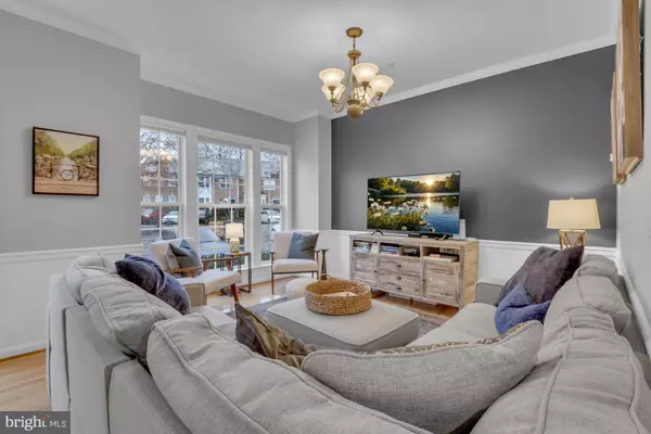 Annapolis, MD 21403,1123 AUGUST DR