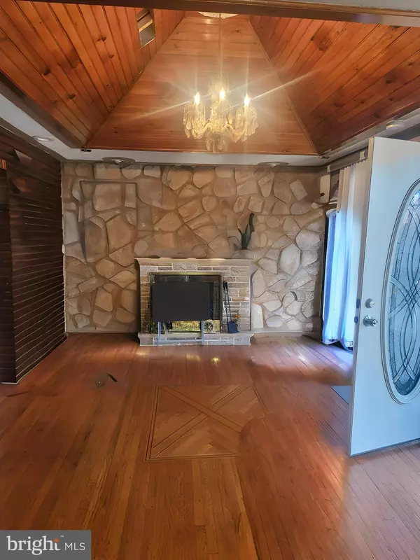 Philadelphia, PA 19134,449-57 E ONTARIO ST