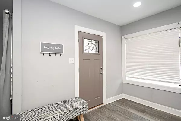 Philadelphia, PA 19135,7027 CHARLES ST