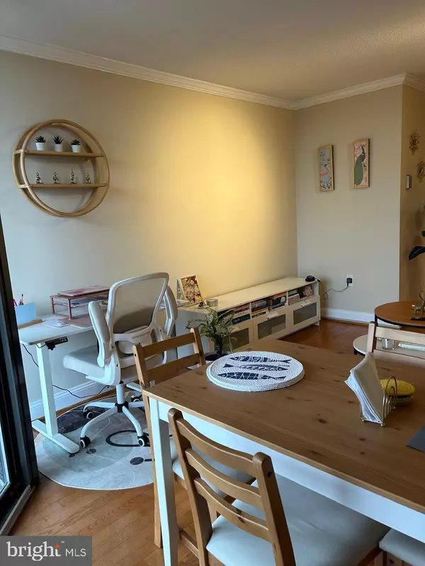 Chevy Chase, MD 20815,4242 EAST WEST HWY #708