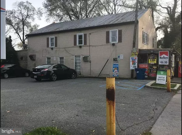 304 N BUCKMARSH ST #B, Berryville, VA 22611