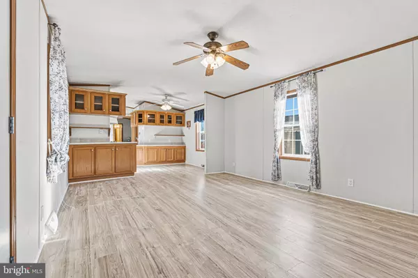 Baltimore, MD 21221,94 GINWOOD LANE