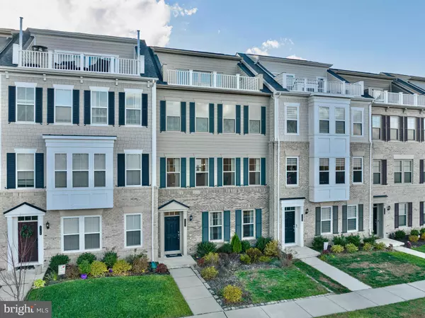 Dumfries, VA 22026,17161 BRANCHED OAK RD