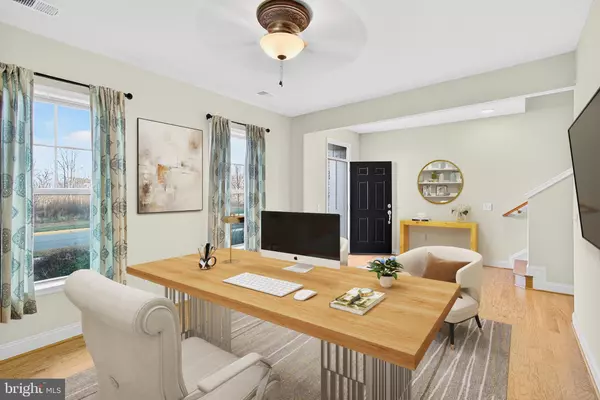 Dumfries, VA 22026,17161 BRANCHED OAK RD