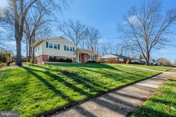 Centreville, VA 20120,15005 PONDERLAY DR