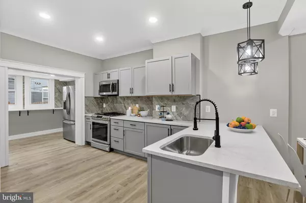 3030 MCELDERRY ST, Baltimore, MD 21205