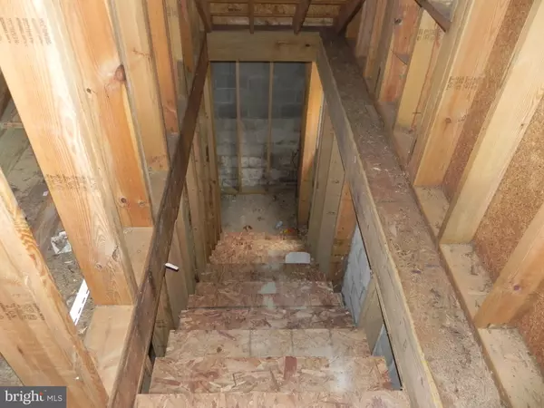 Hyattsville, MD 20781,4605 BURLINGTON RD