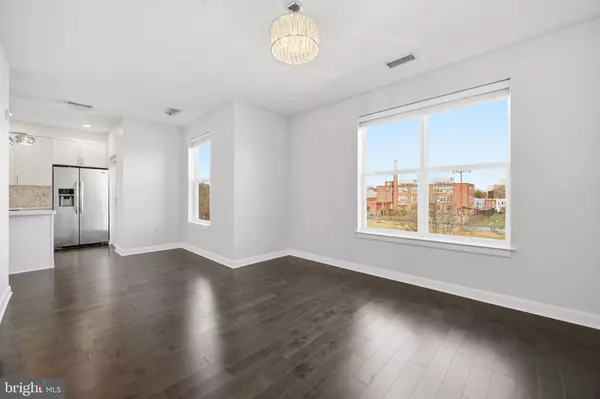 Washington, DC 20003,401 15TH ST SE #401