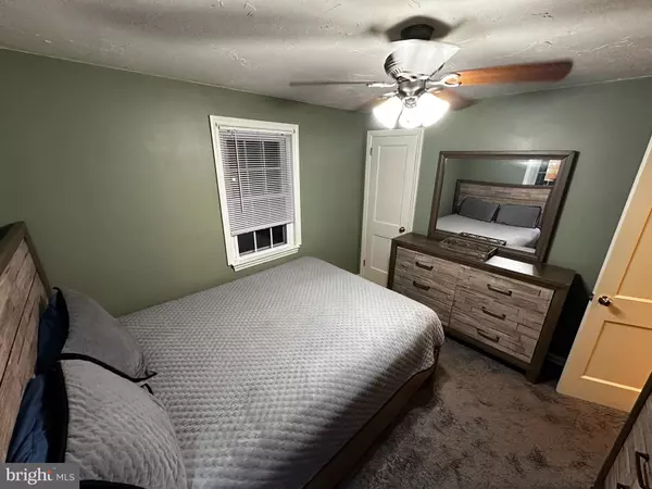 York, PA 17404,751 VILLAGE RD