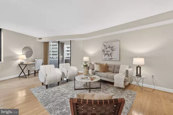 Chevy Chase, MD 20815,4550 N PARK AVE #301