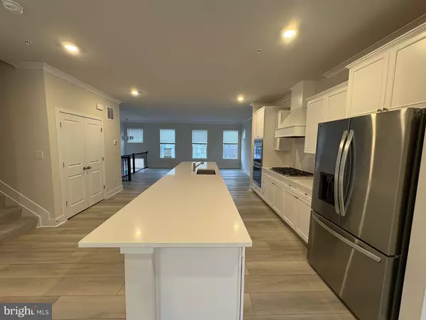 Baltimore, MD 21208,1759 WATER CROSSING RD