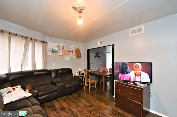 Willow Grove, PA 19090,608 EASTON RD