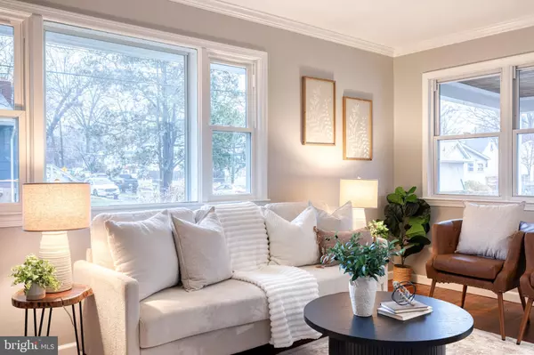 College Park, MD 20740,5015 IROQUOIS ST