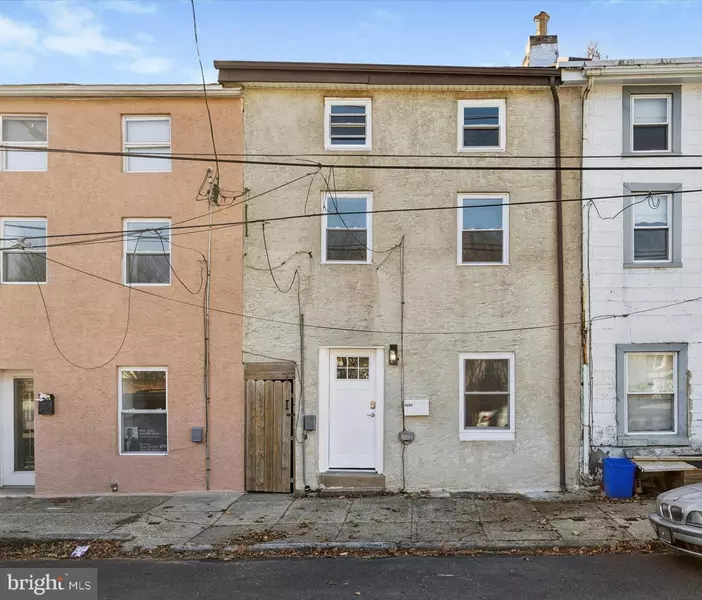 4666 CANTON ST, Philadelphia, PA 19127