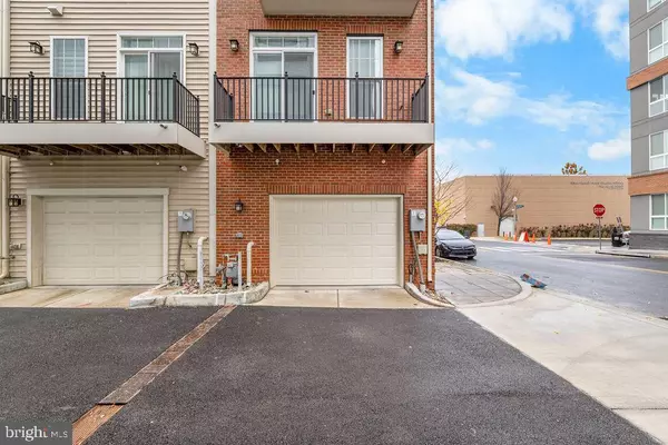 Washington, DC 20019,725 PARKSIDE PL NE