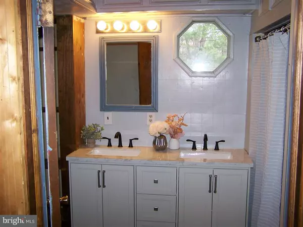 Stanardsville, VA 22973,2376 MIDDLE RIVER RD