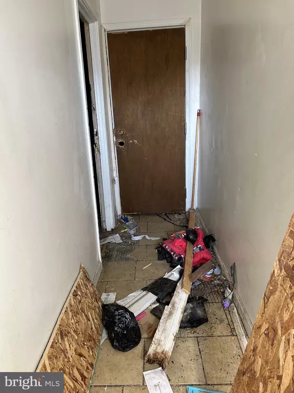 Philadelphia, PA 19132,2468 N DOVER ST