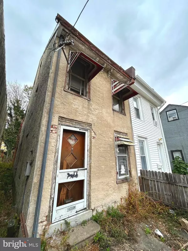 217 E ASHMEAD ST, Philadelphia, PA 19144