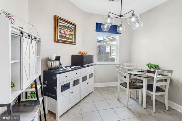 Woodbridge, VA 22191,13804 GREENDALE DR #68