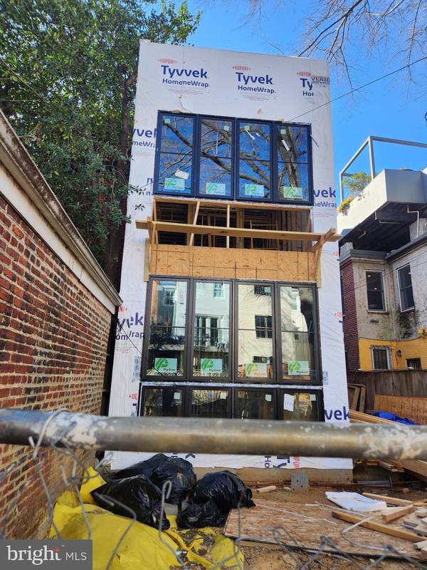 Washington, DC 20009,1415 Q ST NW #2