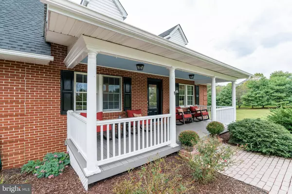 Round Hill, VA 20141,18180 TURNBERRY DR