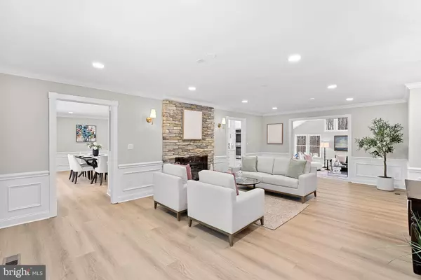 Round Hill, VA 20141,18180 TURNBERRY DR