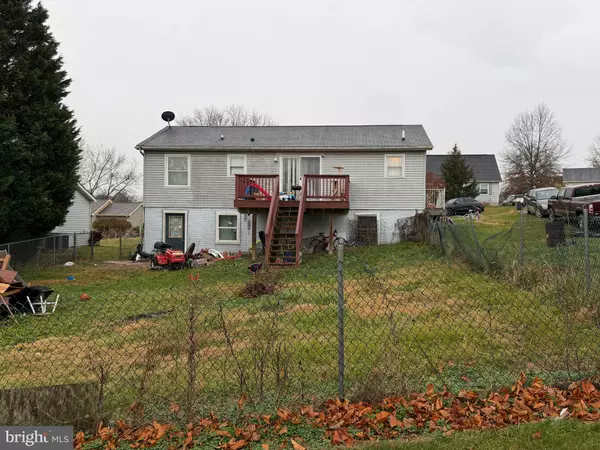 Martinsburg, WV 25404,32 YARROW CIR