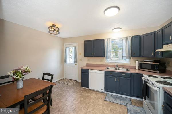 Fredericksburg, VA 22407,11514 WOODLAND VIEW DR