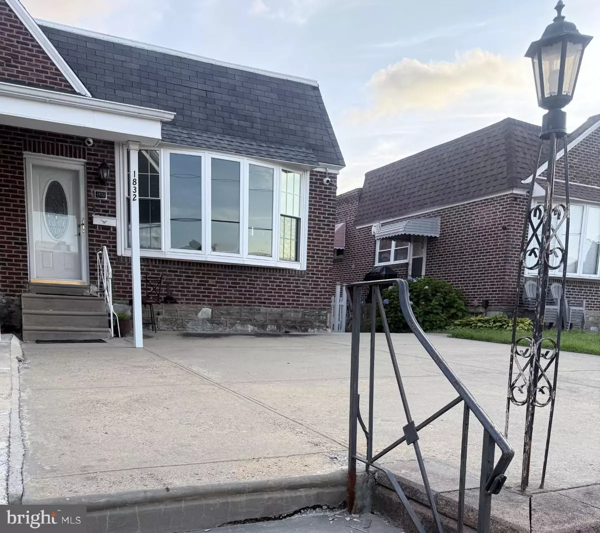 Philadelphia, PA 19152,1832 MOWER