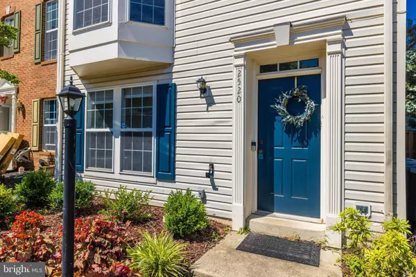 Herndon, VA 20171,2520 BANSHIRE DR