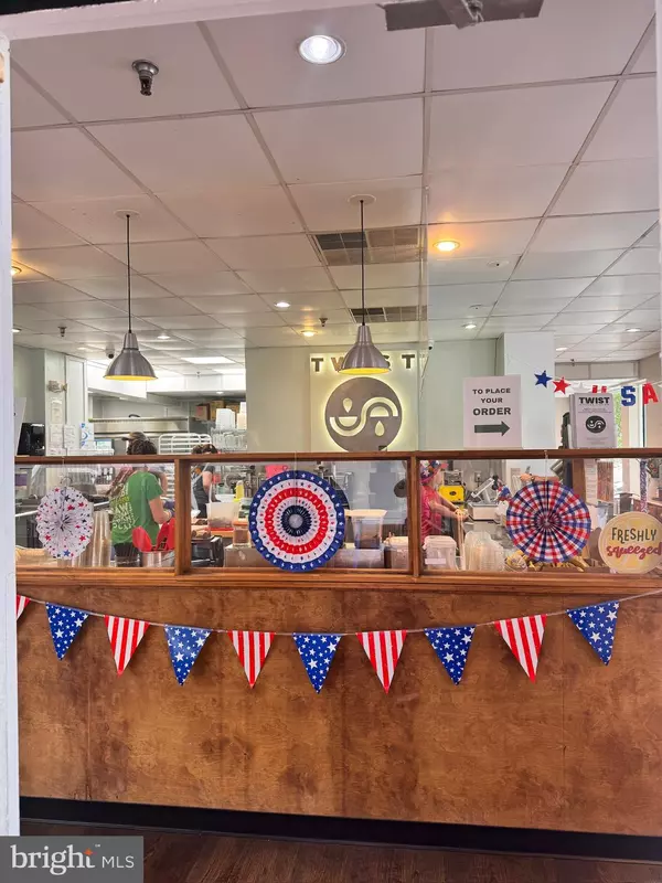 Rehoboth Beach, DE 19971,70 REHOBOTH AVENUE #106