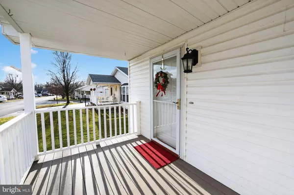 Royersford, PA 19468,405 VILLAGE WAY