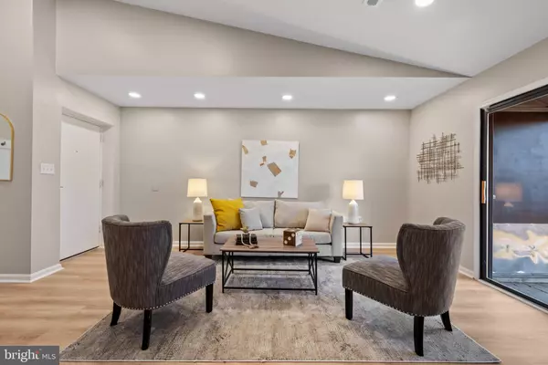 Glen Burnie, MD 21060,1102 CASTLE HARBOUR WAY #3D